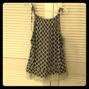 Black and White Flowy Tank